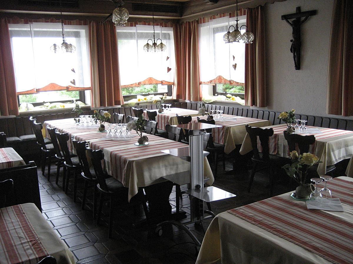 Land-gut-Hotel Zum Bartl Sulzbach-Rosenberg Exterior foto